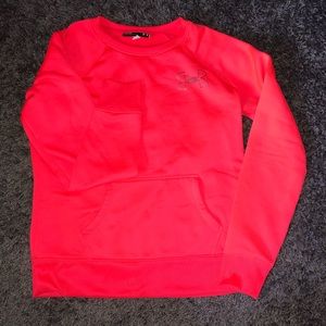 Under Armour pullover